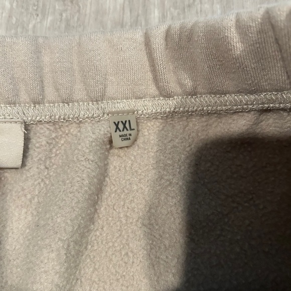 FOG Essentials Shorts cream sz XXL - Picture 5 of 6